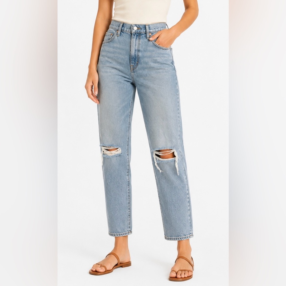 Express Light Blue Distressed Straight Ankle High Rise Jeans